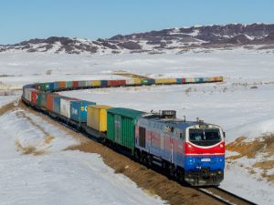 Szlak transkaspijski nabiera rozpędu: Jak wojna zmienia chińsko-europejską logistykę kolejową