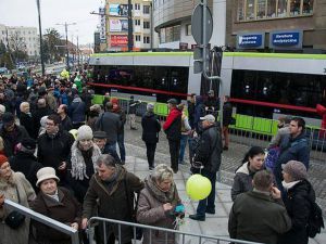 Rok nowej komunikacji szynowej w Olsztynie. "Tramwaj się przyjął"