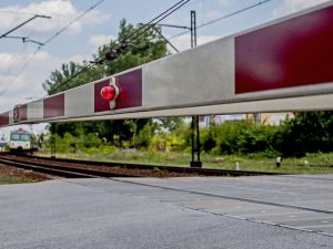PLK przeznaczy 400 mln zł na poprawę bezpieczeństwa na przejazdach kolejowo-drogowych