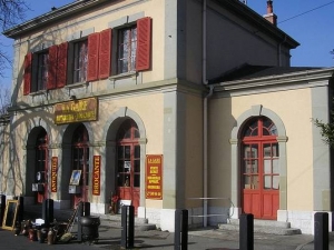 Szwajcaria: przenieśli XIX-wieczny dworzec