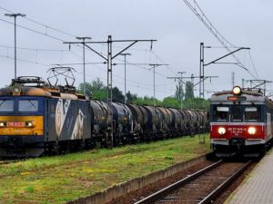 Jak poprawić przepustowość linii kolejowych – analiza UTK