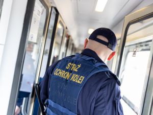 47-letni złodziej ukradł telefon komórkowy i router kierownikowi pociągu