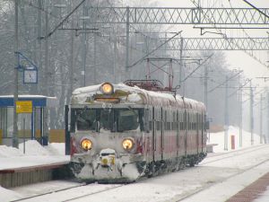 Trudne warunki w całej Polsce - liczne opóźnienia pociągów