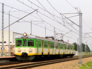 KM: dodatkowe pociągi na „Dni z Wojskiem Polskim”