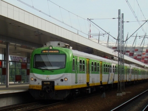 Zmiany w kursowaniu pociągów KM 2 maja 2015 r.