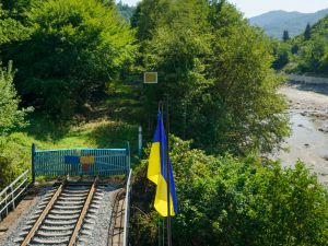 Ukrzaliznycia (Koleje Ukraińskie) odrestaurowała dwa odcinki linii kolejowej na granicy z Rumunią
