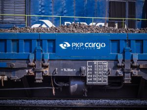 PKP S.A. zawiadamia KNF. Możliwe manipulowanie kursem akcji PKP Cargo