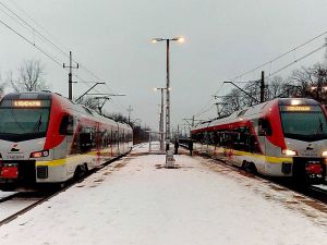 Łódzkie rozpoczęło konsultacje rozkładu jazdy pociągów 2017/2018