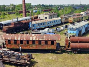 Wielkopolscy miłośnicy kolei w Jarocinie rozpoczęli realizację zadania "Historia Koleją się toczy"