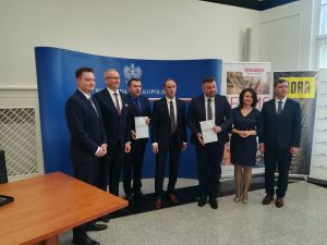 PLK zawierają 4 umowy na kwotę 1,4 mld zł na linię Szczecin – Poznań 