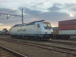 Captrain rozpoczął regularne przewozy kontenerów dla PCC Intermodal 