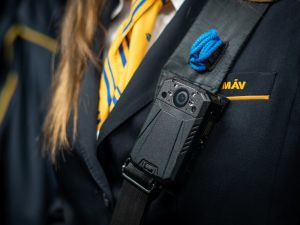 Węgry: Kamery osobiste mogą teraz nagrywać obraz i dźwięk dając większą ochronę kontrolerom biletów