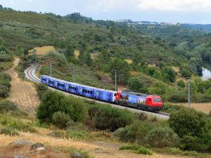 Specjalny pociąg „Connecting Europe Express” wyjechał wczoraj z Lizbony 