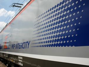 PKP Intercity wydłuża weekendowe oferty na majówkę