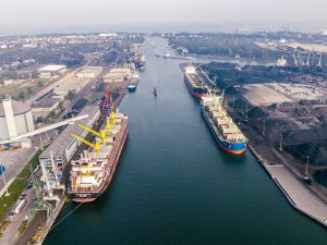 Port Gdańsk idzie na rekord – dane za pierwsze półrocze nie pozostawiają wątpliwości