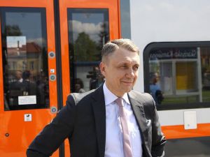 Wakacyjne pociągi na trasie Kielce – Sandomierz przewiozły 15 tys. osób