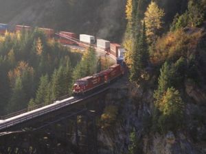 Kanada: załamał się most pod pociągiem