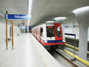 Rozwiązania Tinesa w warszawskim metrze