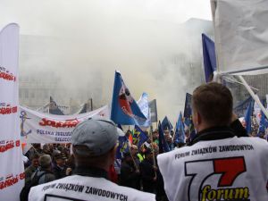 Protesty branżowych związków w stolicy
