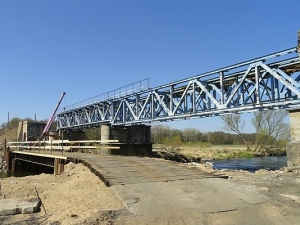 PKP PLK: ruszyła budowa mostu kolejowego na Nysie Łużyckiej