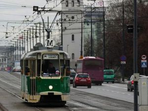 Zabytkowym tramwajem po ulicach Warszawy