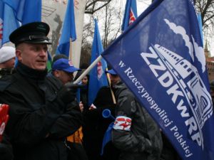 Kraków: związkowcy pikietowali pod urzędem