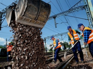 IGTL i RBF przeciwne zabraniu miliarda zł kolei