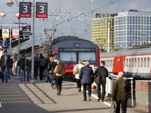 Koleje Rosyjskie: wydano 1,3 mld rubli na pociągi podmiejskie