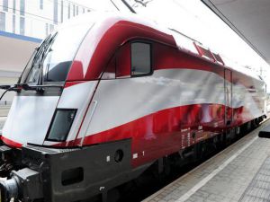 ÖBB świętuje rocznicę kolei na pociągu