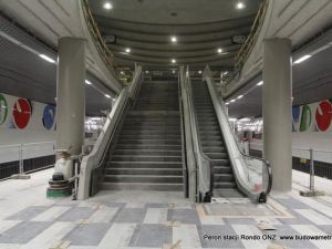 Warszawa: stacja Rondo ONZ jest prawie gotowa