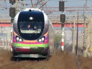 Nowy rumuński pociąg jest już na torach