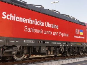 Model lokomotywy DB Cargo zebrał 58 600 euro dla Ukrainy