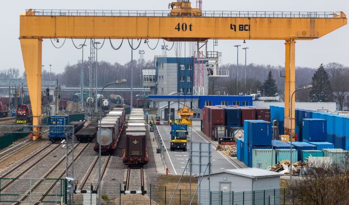 Pociąg pilotażowy LTG Cargo wyjechał na Ukrainę