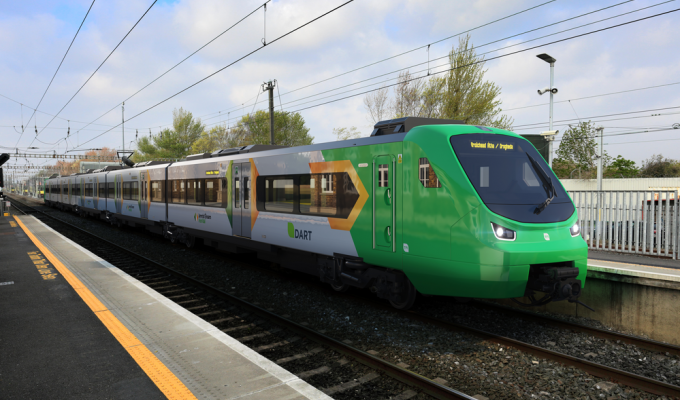 Alstom dostarczy najbardziej zrównoważoną flotę pociągów w historii irlandzkiego transportu