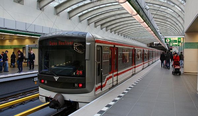 Zobacz nowe stacje metra w Pradze [zdjęcia]