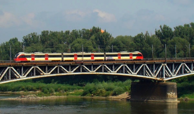 SKM Warszawa chce sprzedać pociągi 14WE
