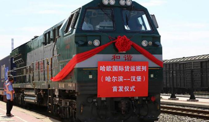 W 2023 r. Szanghaj uruchomił 100 pociągów towarowych relacji Chiny-Europa