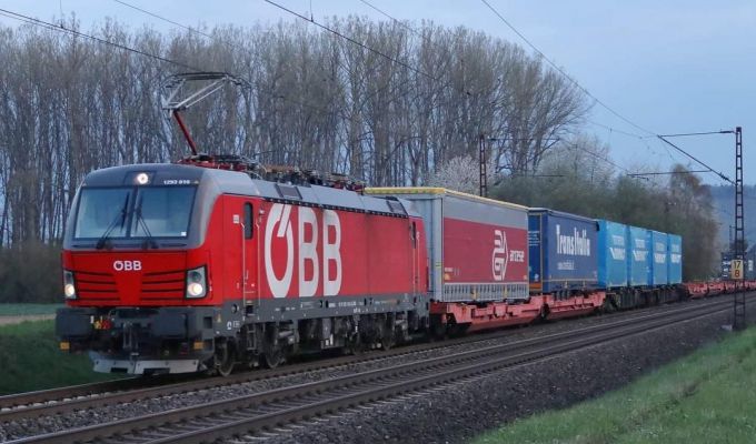 TransFER Paskov - Gdańsk ma teraz lokomotywy zapewniane przez Grupę Rail Cargo