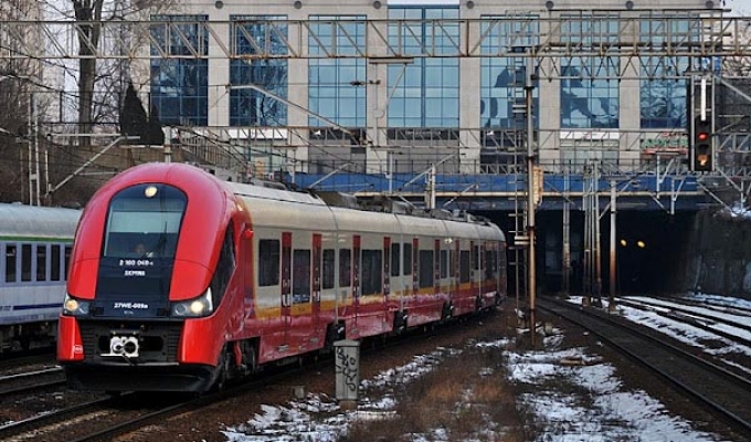 Stołeczna SKM rekrutuje kierowników pociągów