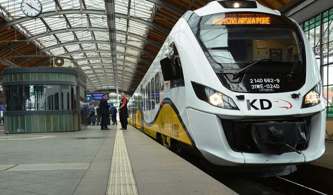 Koleje Dolnośląskie zyskają 11 nowych pięcioczłonowych pociągów