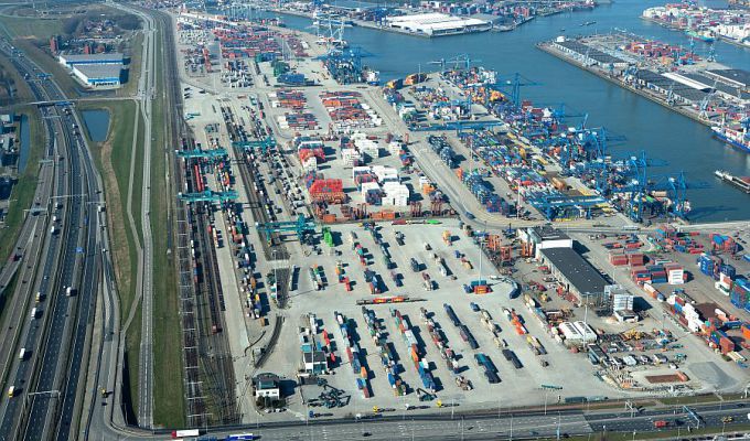 Port Rotterdam szuka możliwości rozwoju intermodalu w Polsce