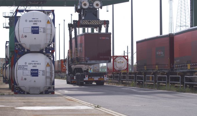 Grupa ÖBB Rail Cargo wprowadza piwo i napoje gazowane na tory kolejowe