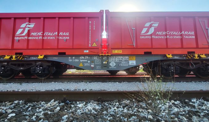 Nowe wagony intermodalne dla Mercitalia Logistics