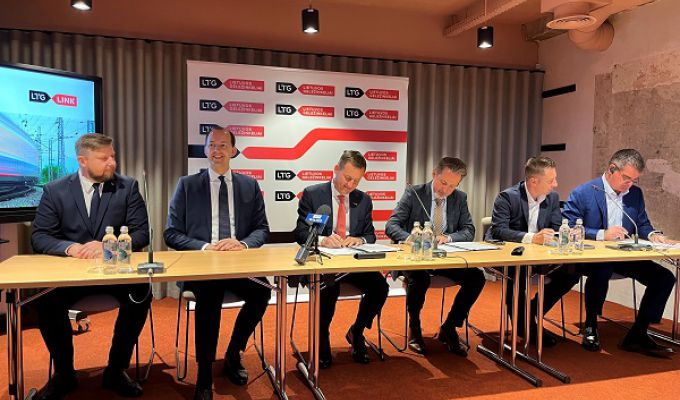 FLIRT Stadlera wkracza na nowy rynek: firma zdobywa pierwsze zamówienie na Litwie 