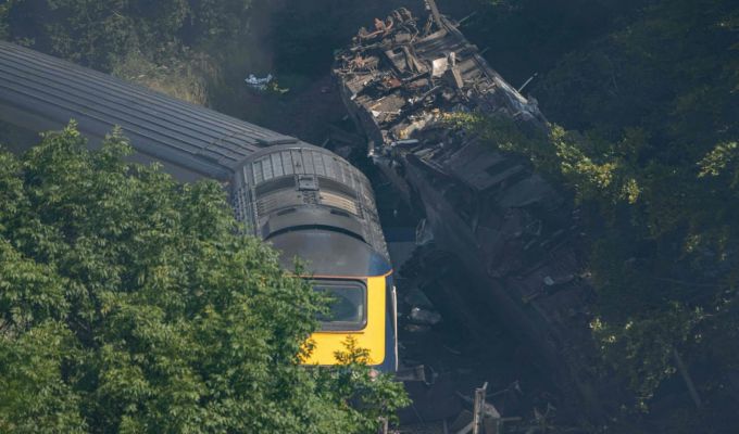 Katastrofa kolejowa w Szkocji. Są zabici i ranni.