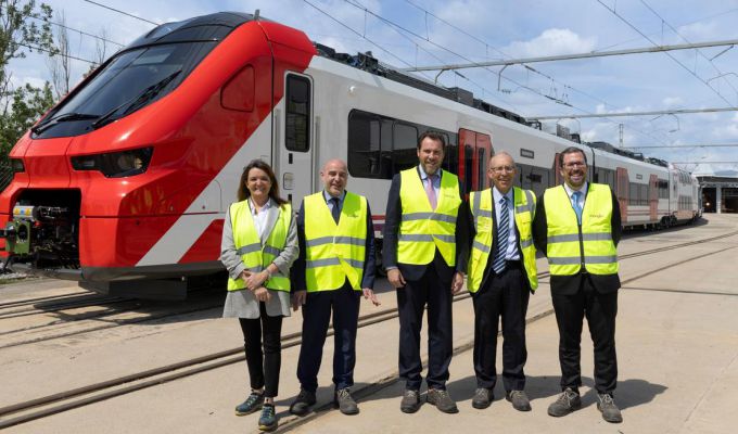 Alstom zaprezentował nowy pociąg dla Renfe