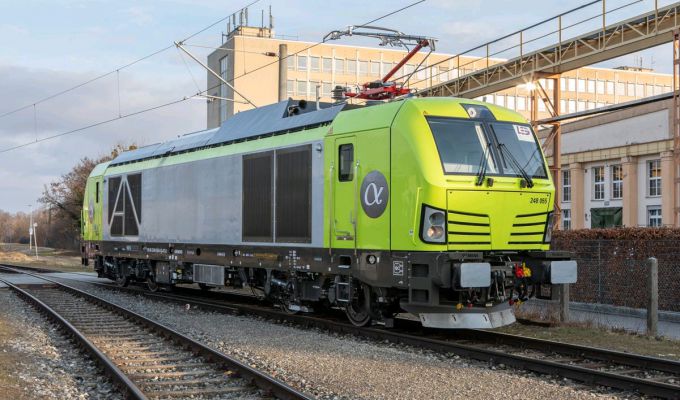 50. lokomotywa Vectron dostarczona do Alpha Trains Group