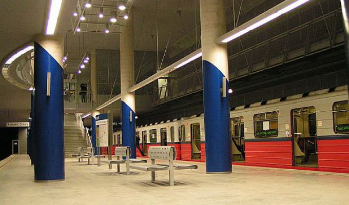 Metro Warszawskie wyremontuje tabor