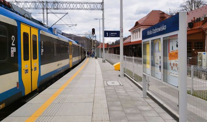 Będzie lepsza informacja dla podróżnych na liniach kolejowych do Wisły i Cieszyna