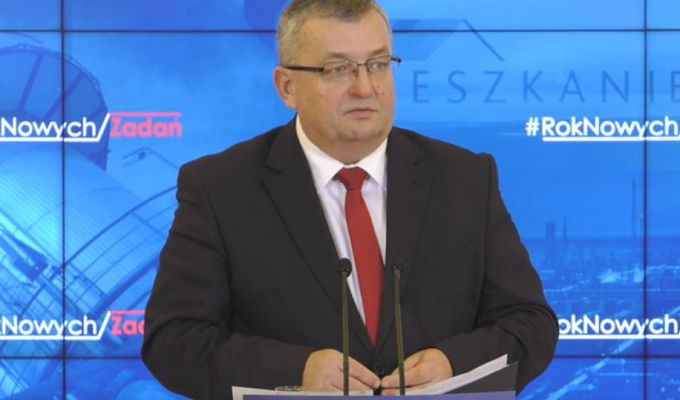 Adamczyk: inwestycje drogowe i kolejowe priorytetem ministerstwa na 2017 rok